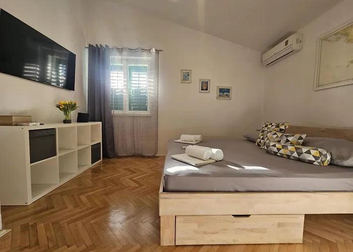 Mirna Макарська