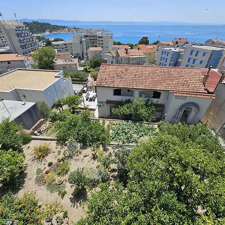 Apartment Mirna Makarska