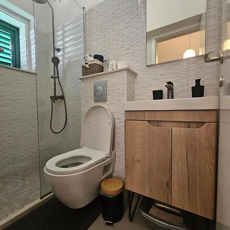 Mirna Apartamento Makarska